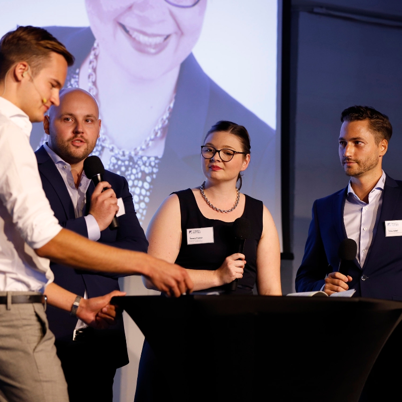 Thieken - 25 Jahre Bauen aus Leidenschaft Thieken - 25 Jahre Bauen aus Leidenschaft